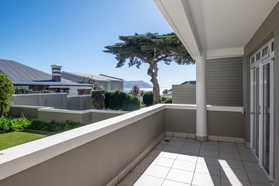 2 Bedroom Property for Sale in Simons Town Western Cape